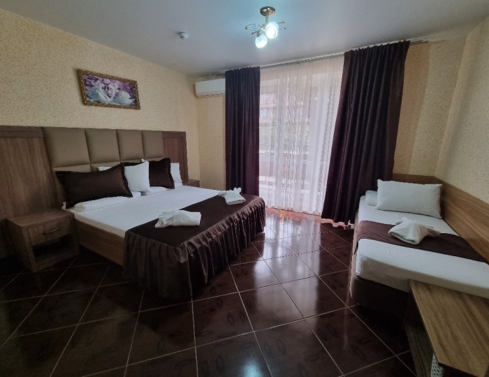 Стандарт 3-местный 1-комнатный стандарт корпус 1, без д/м - Отель «Магнолия» Гагра