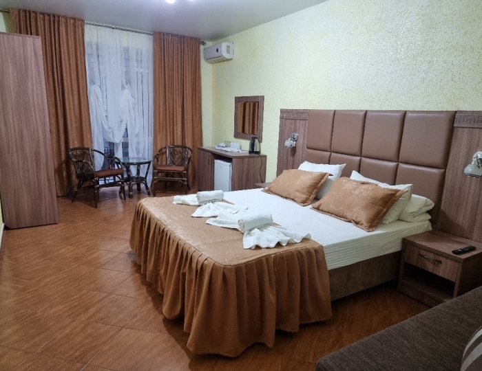 Стандарт 3-местный 1-комнатный стандарт корпус 2 - Отель «Магнолия» Гагра