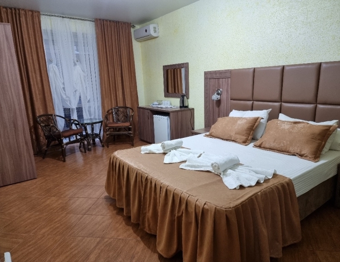 Стандарт 3-местный 1-комнатный стандарт корпус 2 - Отель «Магнолия» Гагра