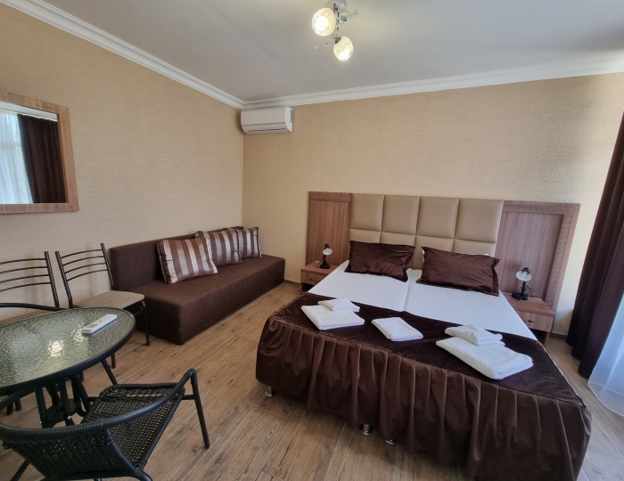 Эконом 3 местный 1-комнатный эконом (1 этаж) 1 корпус - Отель «Магнолия» Гагра
