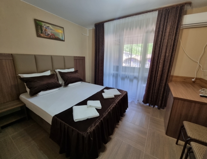 Эконом 3 местный 1-комнатный эконом (1 этаж) 1 корпус - Отель «Магнолия» Гагра